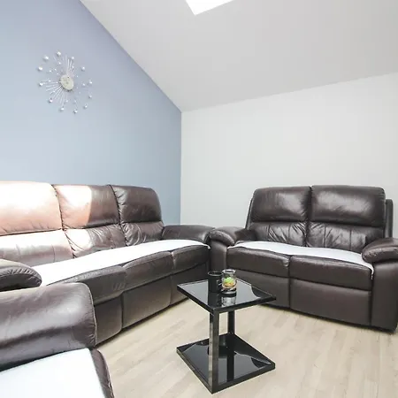 Modern 3 Bedroom Apartment - Ae1559 Lägenhet Zadar